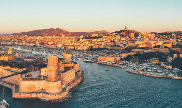 Salle de discussion Marseille : sorties et rencontres | Parlow