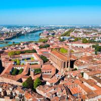 Salle de discussion Toulouse : rencontres et bons plans